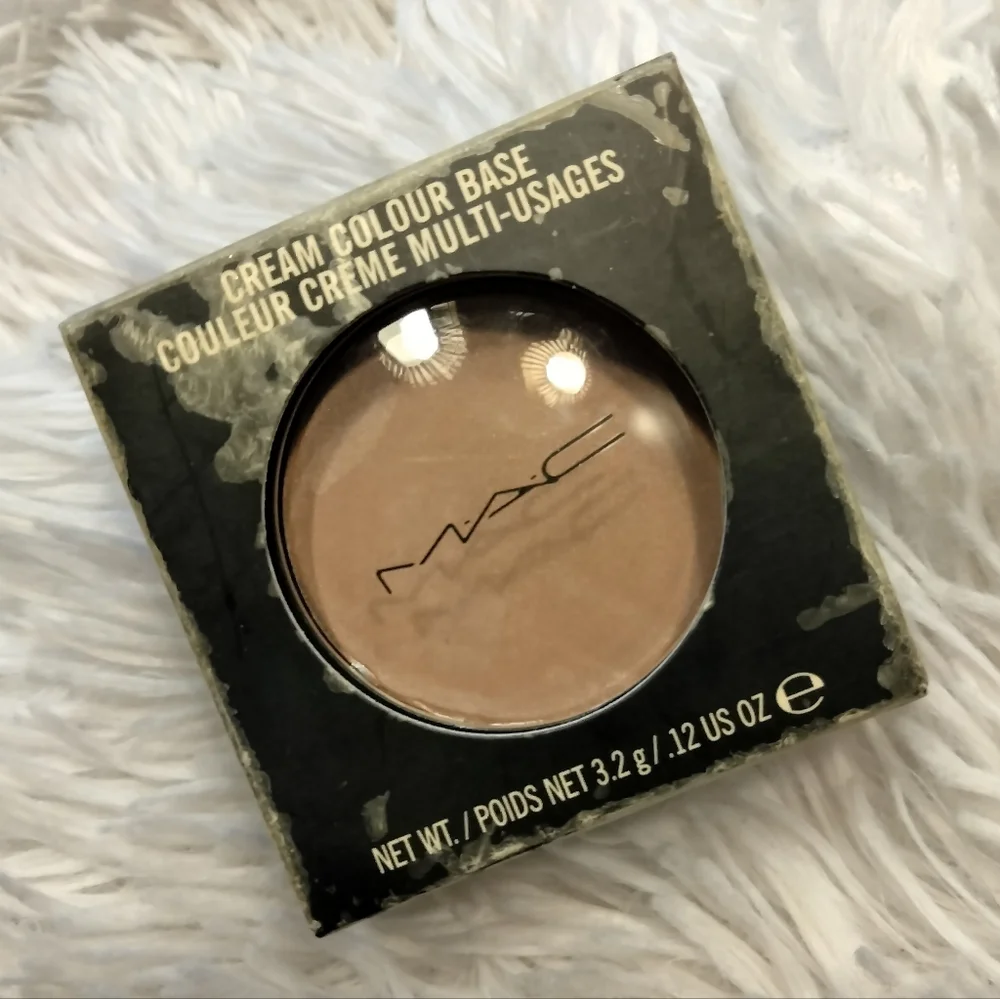 🆕 Mac Cream Color Base Fawntastic (Frost)